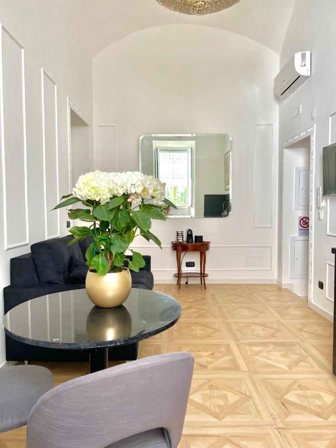Fiorentine Relais Naples Luaran gambar